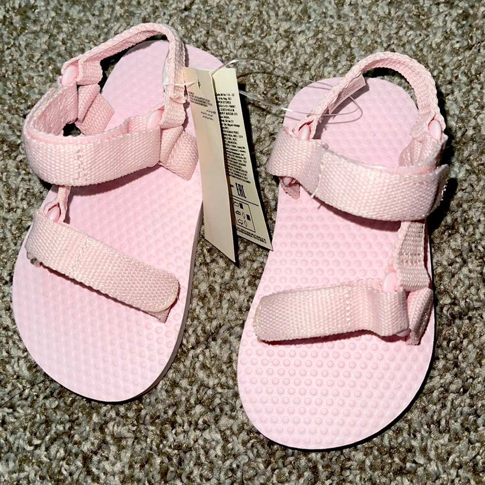 Gap Baby sandals